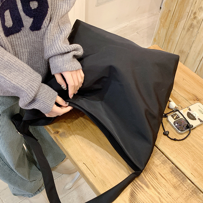 C753Q46OM2_1.jpg